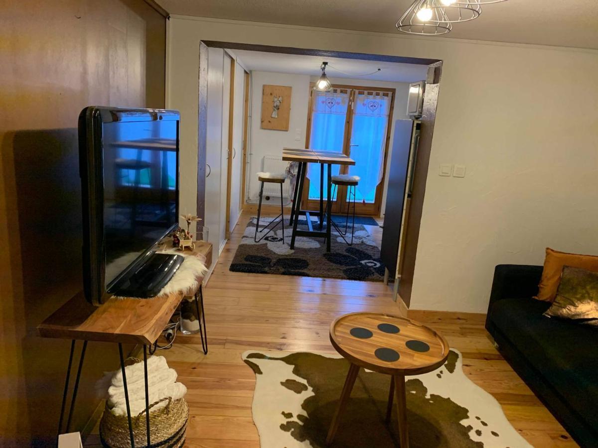 Le Coin Tranquille Apartment ลาปลาญ ภายนอก รูปภาพ